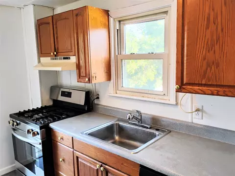 Kitchen - 2126 Vining, Jackson, MI 49203 photo 2 of 3