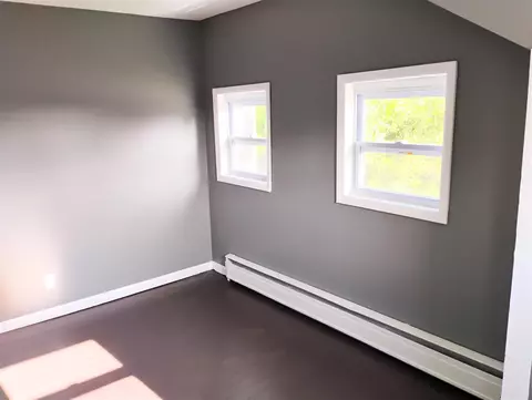 Bedroom - 2126 Vining, Jackson, MI 49203 photo 3 of 5
