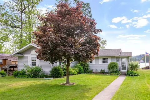 65784 Lakeshore, Vandalia, MI 49095