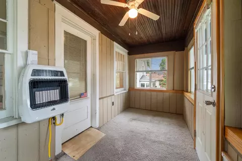 910 Bush, Jackson, MI 49202 photo 6