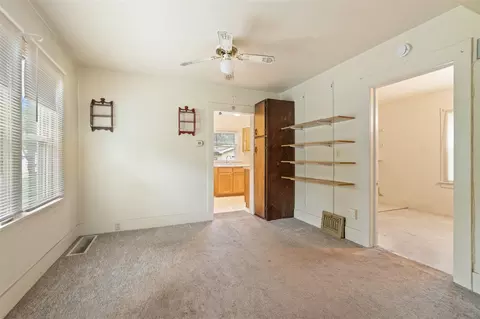 910 Bush, Jackson, MI 49202 photo 16