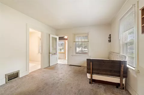 910 Bush, Jackson, MI 49202 photo 9