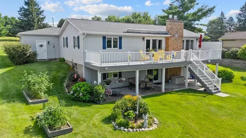 4229 Kim, Hillsdale, MI 49242