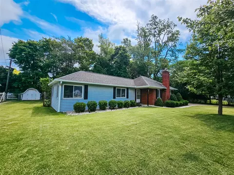 101 Lumbard, Hillsdale, MI 49242