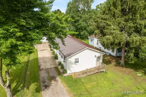 539 Price, Ionia, MI 48846