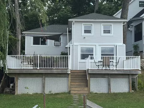 16025 Oak, Decatur, MI 49045