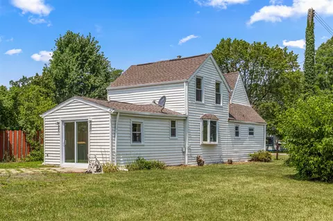 Exterior - 36857 Perry St, Romulus, MI 48174 photo 10 of 11