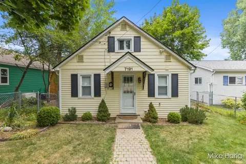 7191 Belding, Rockford, MI 49341