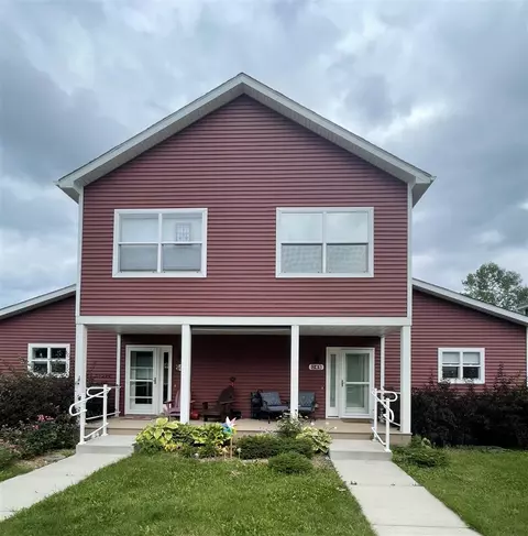 560 Little Lk #45, Ann Arbor, MI 48103