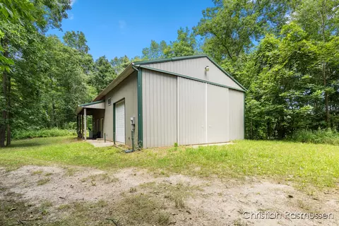 Exterior - 18 W Dick, Fenwick, MI 48834 photo 2 of 9
