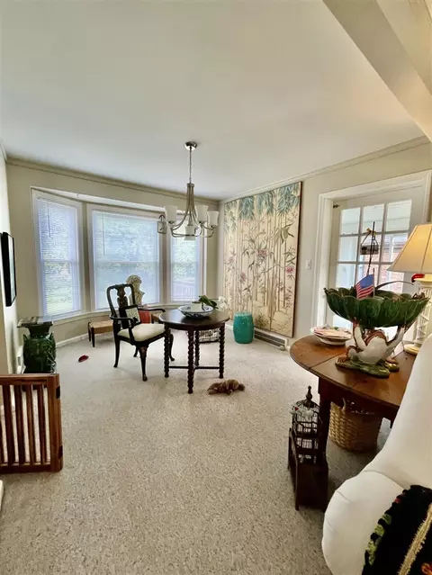Dining - 392 Neff, Grosse Pointe, MI 48230 photo 4 of 4
