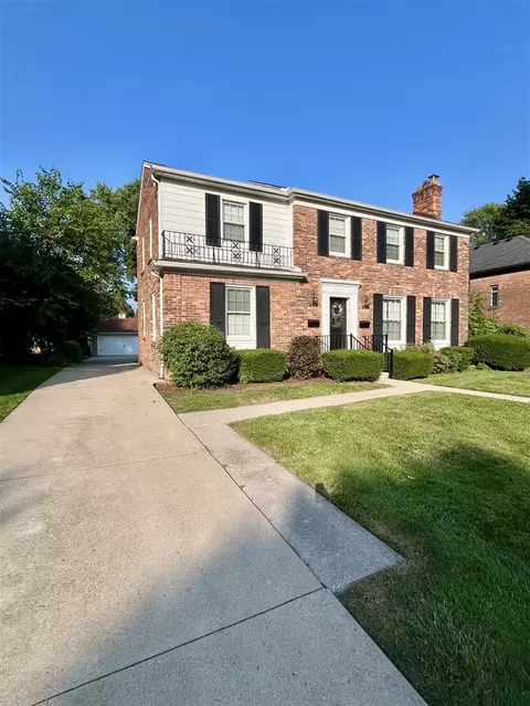 392 Neff, Grosse Pointe, MI 48230