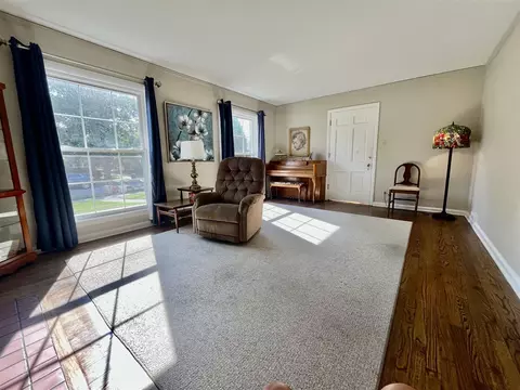Living - 392 Neff, Grosse Pointe, MI 48230 photo 1 of 5