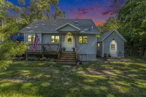 6995 N Old Channel, Montague, MI 49437