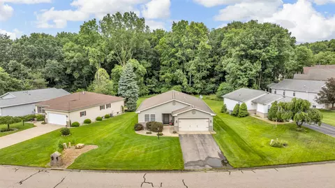 3006 S Wood Dl, Jackson, MI 49203