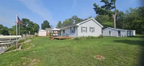 12931 Johnson, Wayland, MI 49348