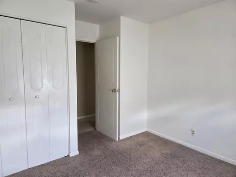 2144 Creglow, Jackson, MI 49203 photo 24