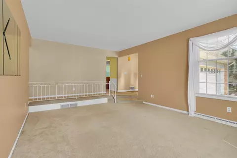 2144 Creglow, Jackson, MI 49203 photo 9