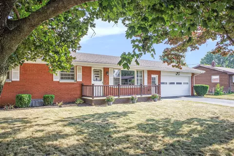 1825 S Sierra, Stevensville, MI 49127