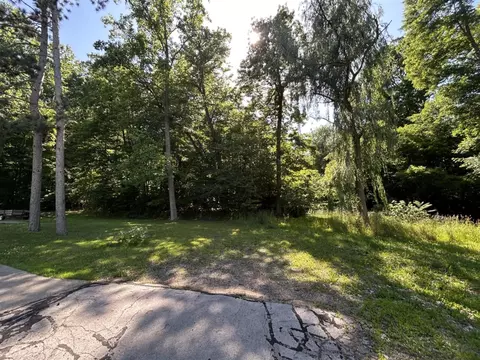 Riverside, Battle Creek, MI 49015