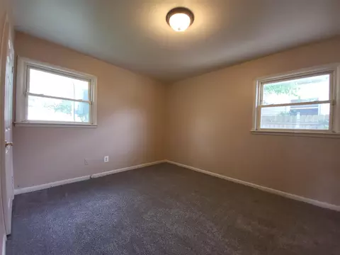 Bedroom - 5121 Hubbard, Wayne, MI 48184 photo 2 of 3