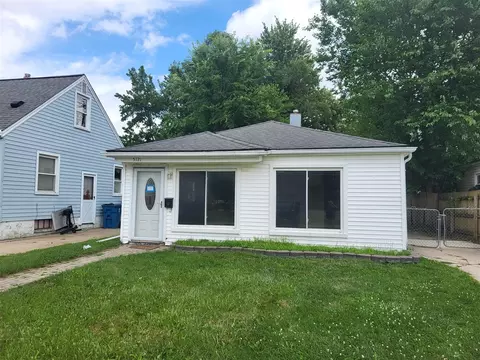 5121 Hubbard, Wayne, MI 48184