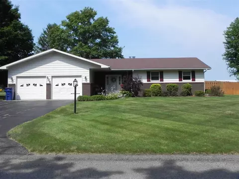 906 Bowman, Colon, MI 49040