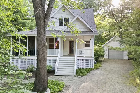 18581 Brook Holw, New Buffalo, MI 49117
