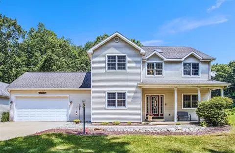 8309 Robins, Battle Creek, MI 49014