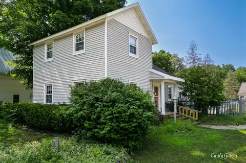 345 Grand, Allegan, MI 49010