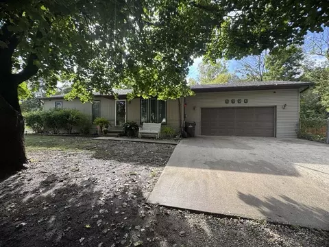 3726 Ruth, Lansing, MI 48910