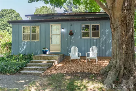 16721 Riley, Holland, MI 49424
