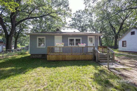 2928 Valley, Muskegon, MI 49444