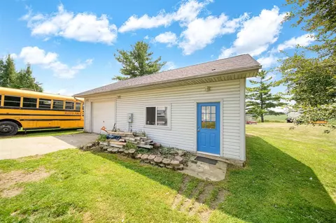 Exterior - 1251 E Monroe, Tecumseh, MI 49286 photo 3 of 4