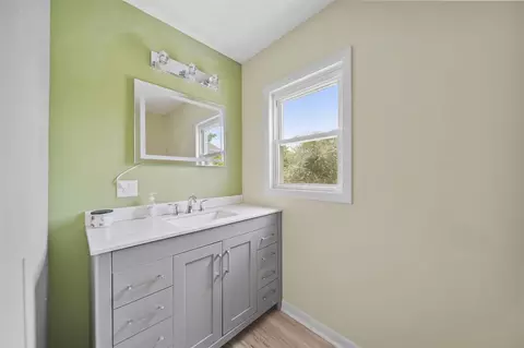 Bath - 1251 E Monroe, Tecumseh, MI 49286 photo 2 of 2