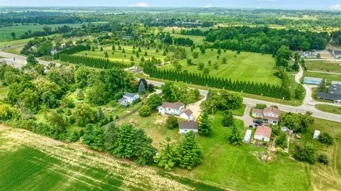 View/Area - 1251 E Monroe, Tecumseh, MI 49286 photo 3 of 3