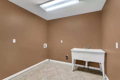 3700 Fairview, Jackson, MI 49203 photo 25