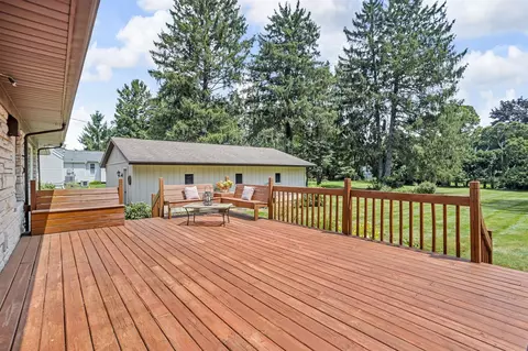 2327 Arbor Hls, Jackson, MI 49201 photo 32