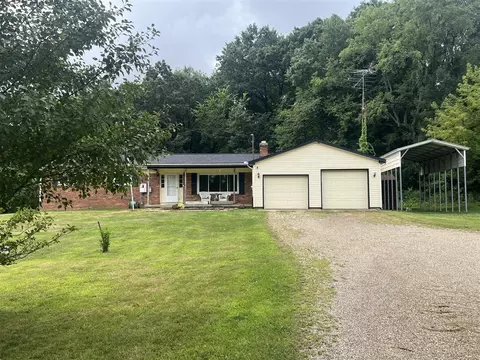 4881 Styles, Pleasant Lake, MI 49272