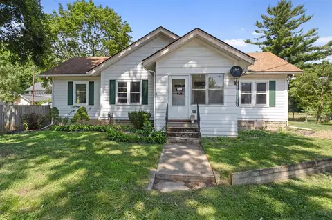 2637 Bow, Jackson, MI 49203