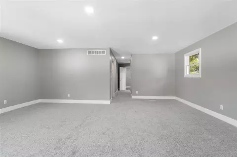 Other - 2637 Bow, Jackson, MI 49203 photo 6 of 15