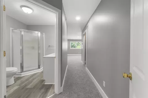 Entry Way - 2637 Bow, Jackson, MI 49203 photo 3 of 4