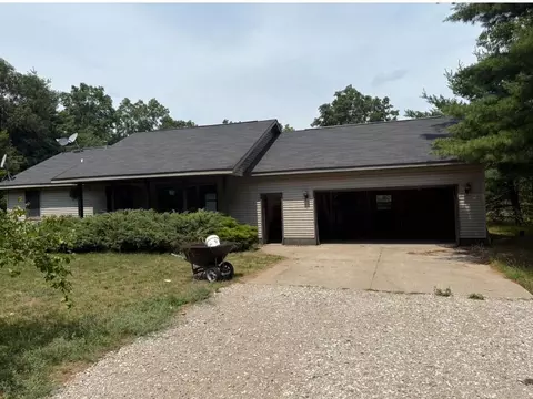3010 E Meinert, Holton, MI 49425