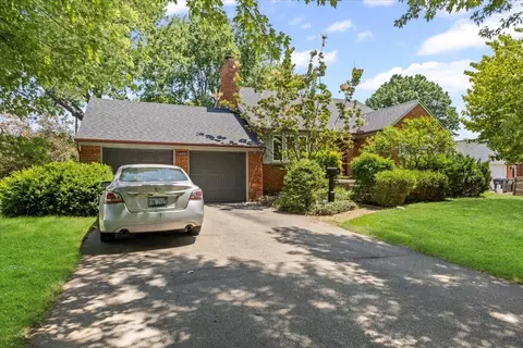44880 Brockton, Sterling Heights, MI 48314