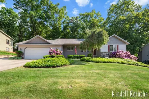 3144 Gold Dust, Belmont, MI 49306