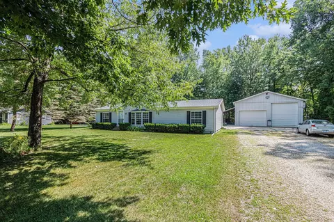 12137 Flynn, Sawyer, MI 49125