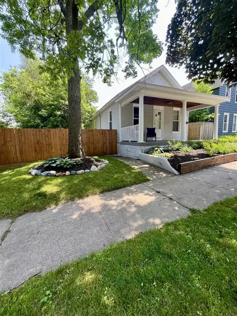 716 Coit, Grand Rapids, MI 49503