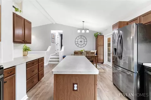 8330 45th, Ada, MI 49301 photo 8