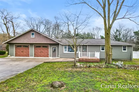 2604 William, Holland, MI 49424