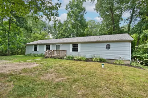 23494 Lynn, Cassopolis, MI 49031